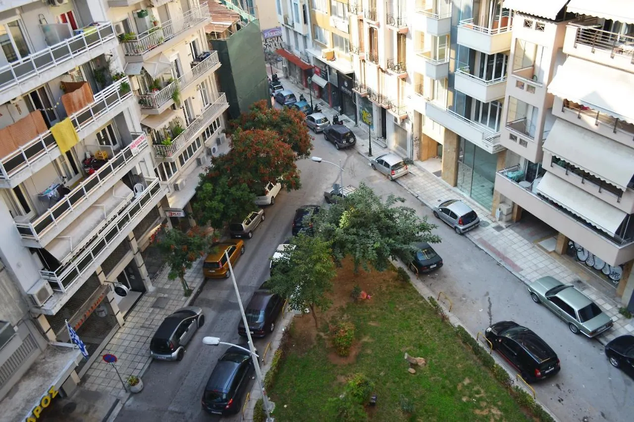Apartment Bella Suite City Center, Parking Thessaloniki Greece
